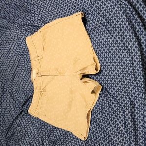 Levis women size 12 short shorts